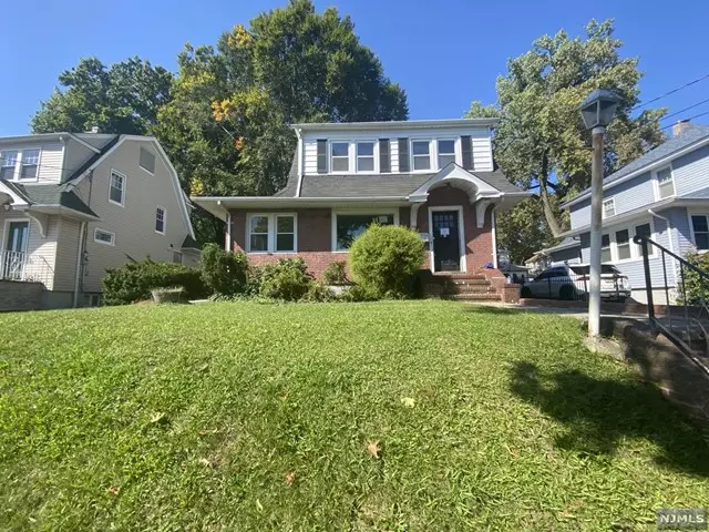 1140 Alicia Avenue, Teaneck, NJ 07666