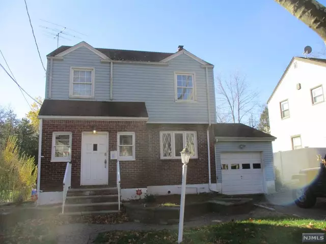 154 Bedford Avenue, Teaneck, NJ 07666