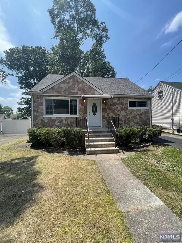 497 West Anderson Street, Hackensack, NJ 07601