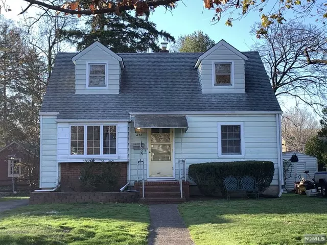 430 Sheffield Road, Ridgewood, NJ 07450