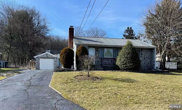 4 Afterglow Way, Riverdale Borough, NJ 07457