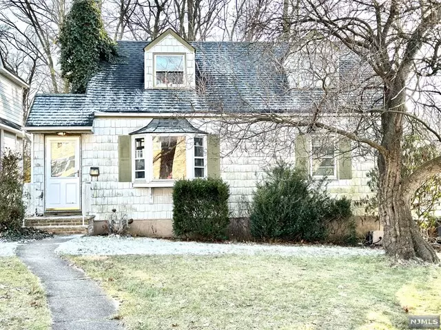 217 Wales Avenue, River Edge, NJ 07661