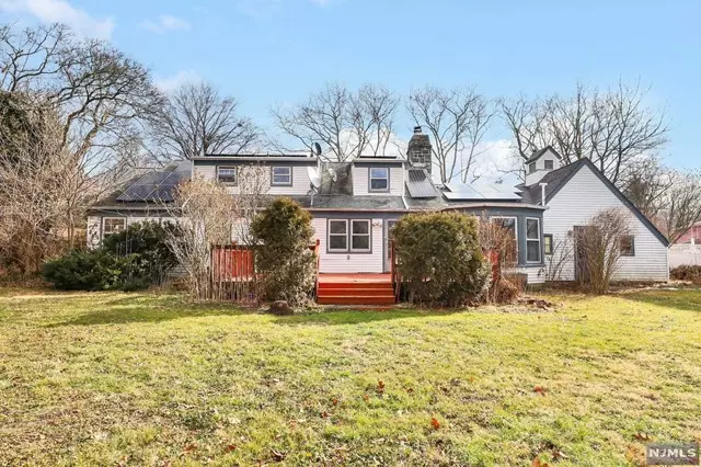 280 Riverside Avenue, Rutherford, NJ 07070