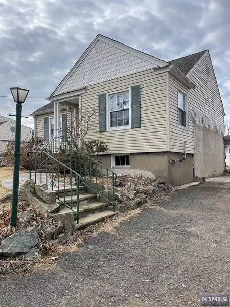 76 Harrison Avenue, Hasbrouck Heights, NJ 07604