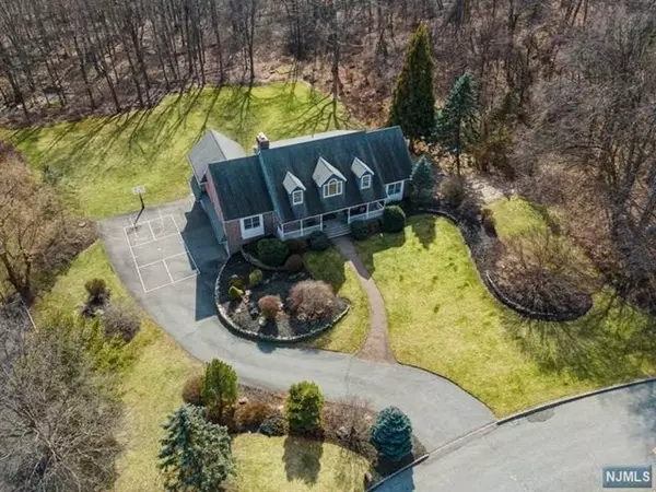 Kinnelon Borough, NJ 07405,5 Hidden Acres Drive