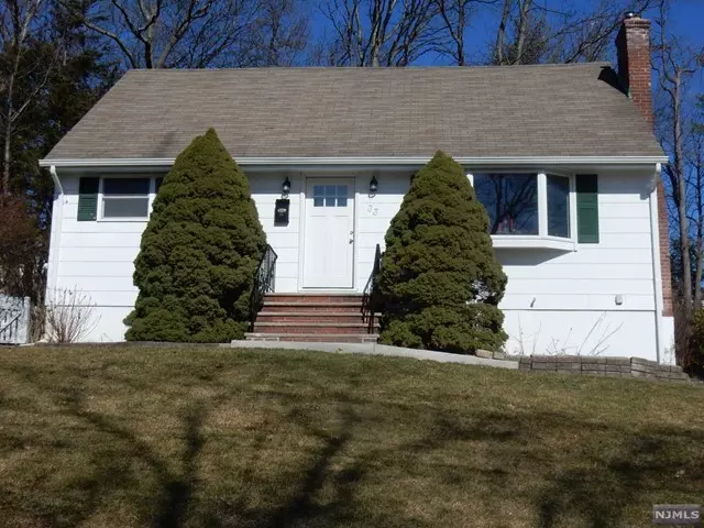 33 White Terrace, Ramsey, NJ 07446