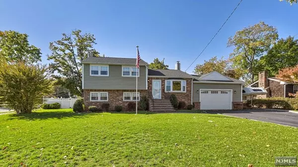 19 1st Street, Pequannock Township, NJ 07440