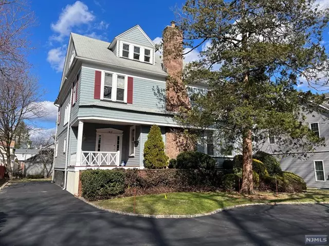 162 Grant Avenue, Nutley, NJ 07110