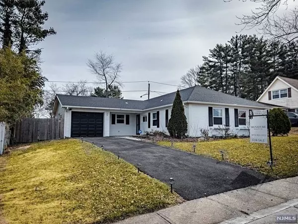 Willingboro, NJ 08046,70 Pinafore Lane