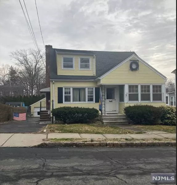 24 Russell Place, Summit, NJ 07901