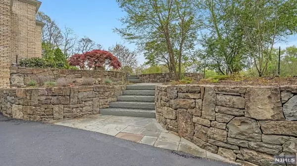 Mahwah, NJ 07430,51 Bridle Path Lane