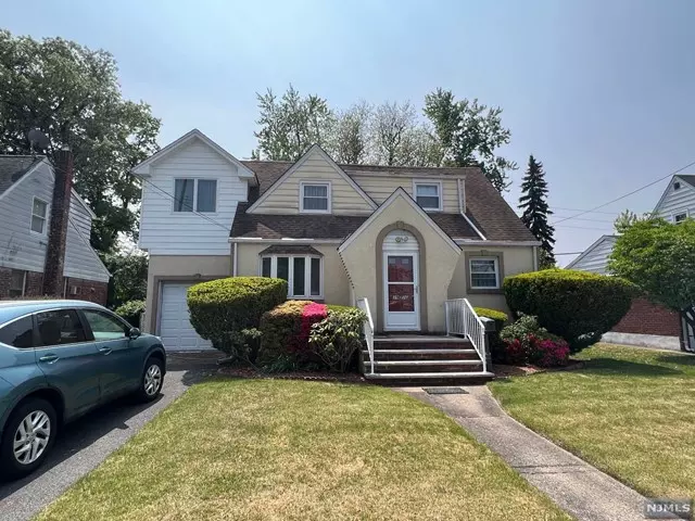 39-36 Northern Drive, Fair Lawn, NJ 07410