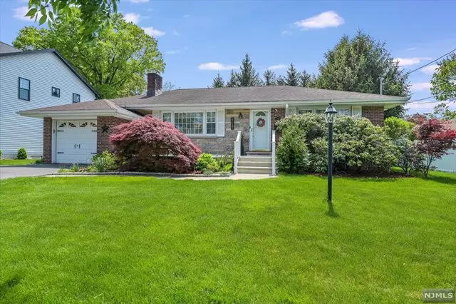 651 Lake Avenue, Oradell, NJ 07649