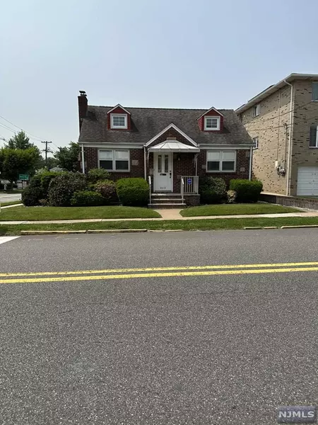 242 East Harriet Avenue, Palisades Park, NJ 07650