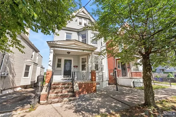 859 Clifton Avenue, Newark, NJ 07104