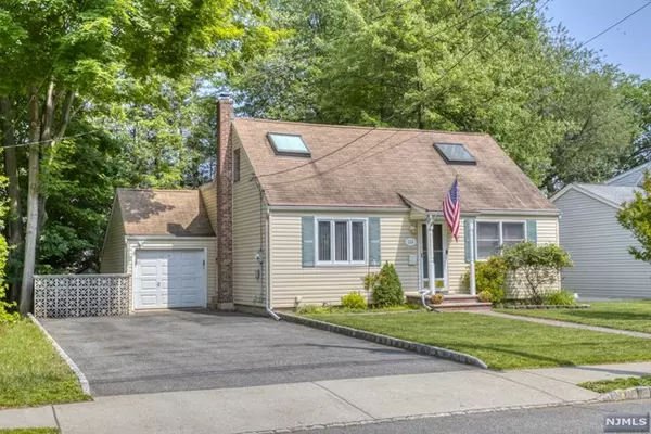 126 Brookside Avenue, Cresskill, NJ 07626