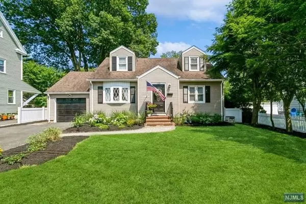 129 Summit Avenue, New Milford, NJ 07646