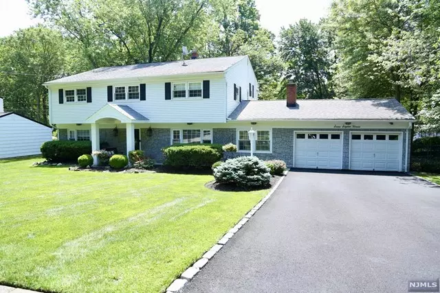 7 Stephen Terrace, Par-troy Hills Twp., NJ 07054