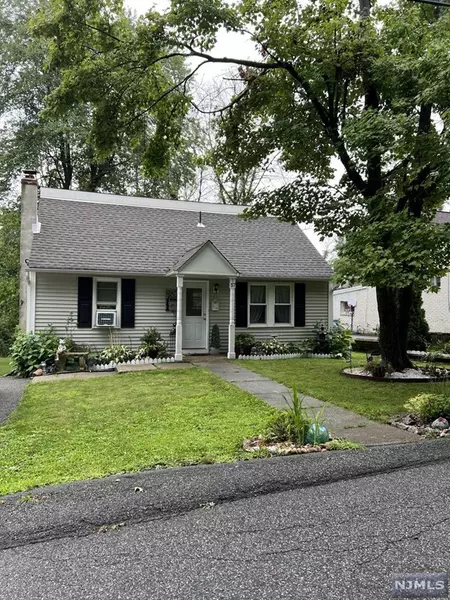 57 Center Street, West Milford, NJ 07480