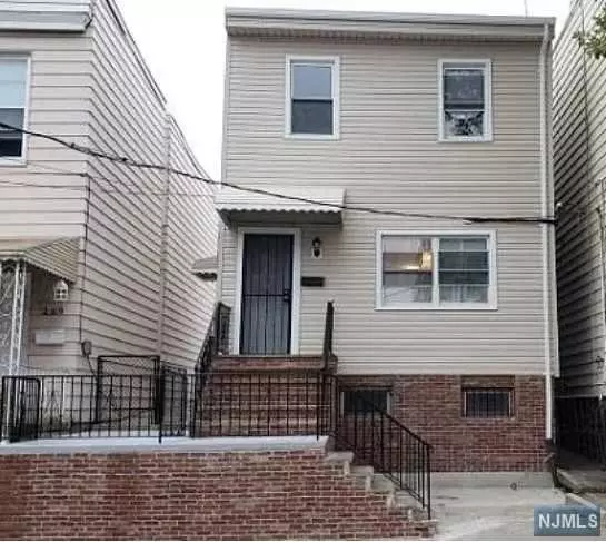 211 Beacon Avenue, Jersey City, NJ 07306