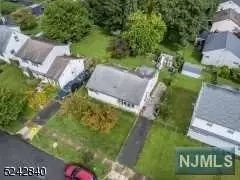 207 Dawes Highway, Pompton Lakes, NJ 07442