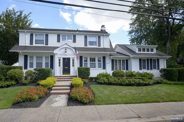 545 Lafayette Avenue, Westwood, NJ 07675