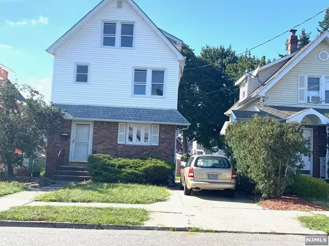 311 Travers Place, Lyndhurst, NJ 07071