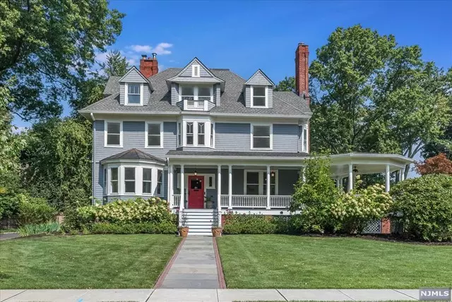 81 Porter Place, Montclair, NJ 07042