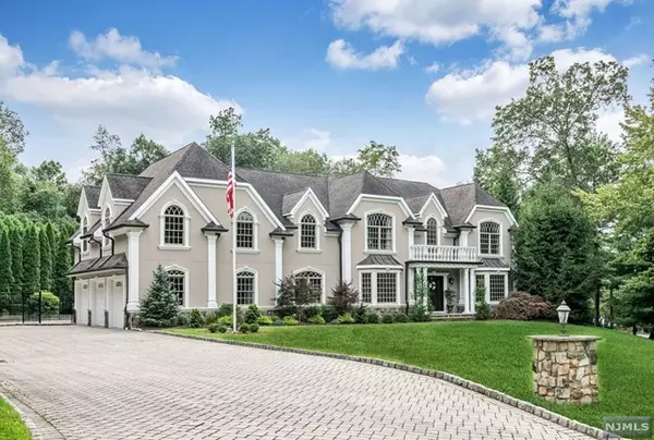 32 Timberlane Road, Upper Saddle River, NJ 07458