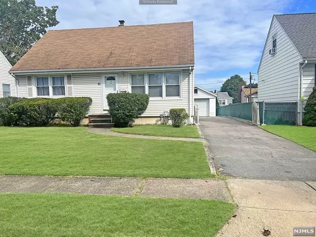 81 Greentree Road, Clifton, NJ 07013