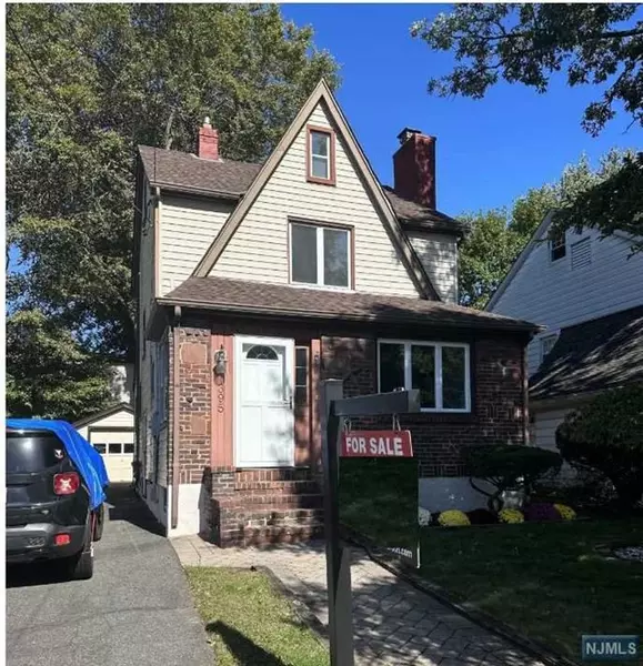 395 Birch Street, Teaneck, NJ 07666