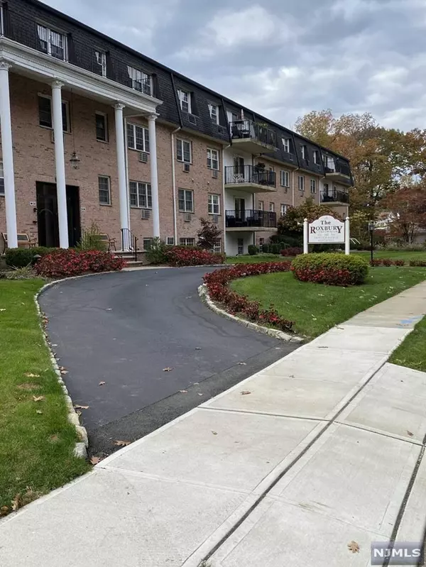 Westwood, NJ 07675,550 Fairview Avenue #218