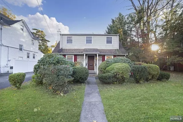 241 Washington Avenue, Westwood, NJ 07675