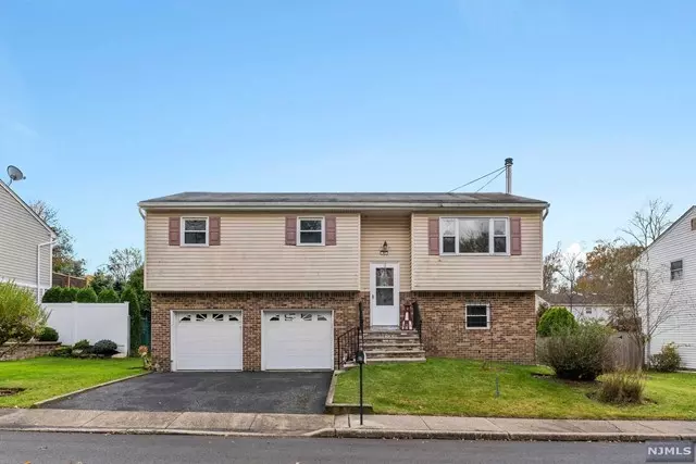 49 Palisade Avenue, Westwood, NJ 07675