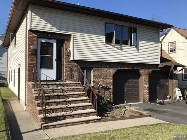 147 Kipp Avenue, Elmwood Park, NJ 07407