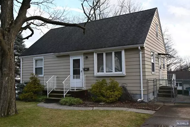 150 Burr Place, Hasbrouck Heights, NJ 07604