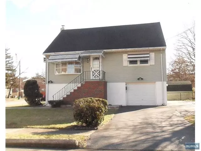 31 Carlson Street, Little Ferry, NJ 07643