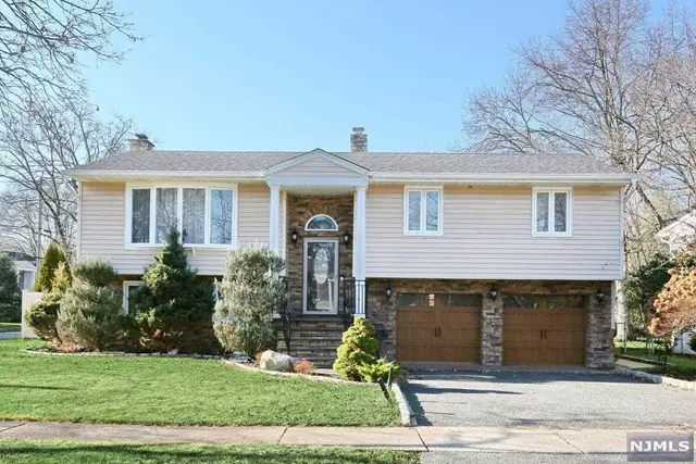 84 Steuben Avenue, Westwood, NJ 07675