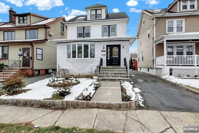 1126 Seib Avenue, Elizabeth, NJ 07202