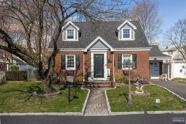 1 Haledon Court, Haledon, NJ 07508