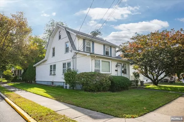 34 Berdan Street, Rochelle Park, NJ 07662