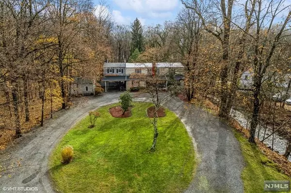 270 Pascack Road, Woodcliff Lake, NJ 07677