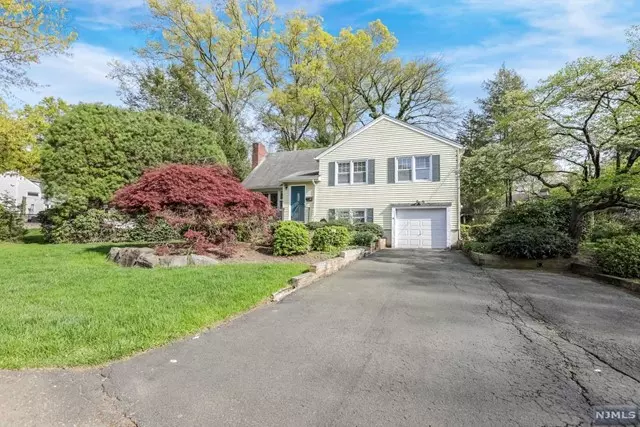 2 John Street, Norwood, NJ 07648