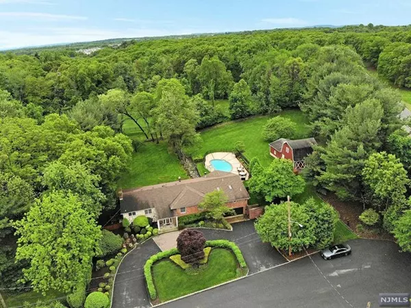 50 Upper Saddle River Road, Montvale, NJ 07645