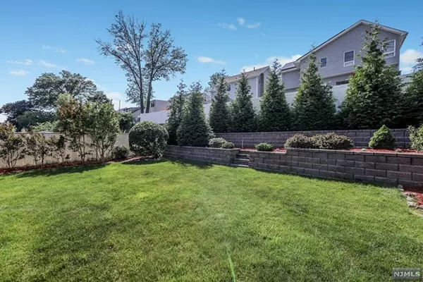 Wood Ridge, NJ 07075,87 Jefferson Street