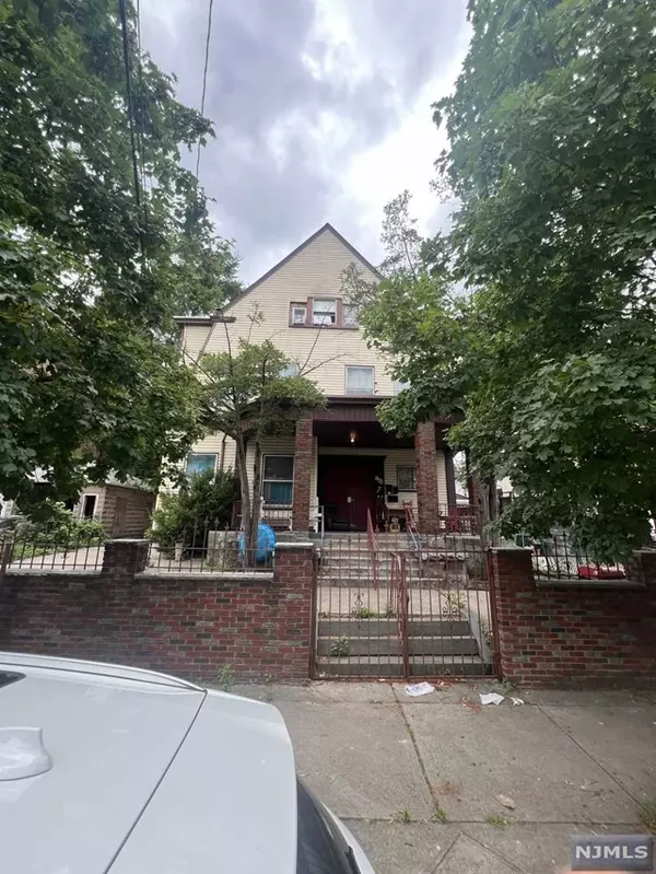 748 East 23rd Street, Paterson, NJ 07504