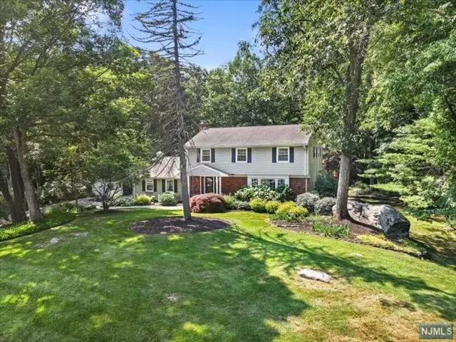 119 James Drive, Ringwood, NJ 07456