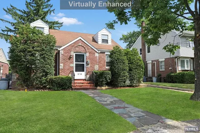 17-11 Berdan Avenue, Fair Lawn, NJ 07410