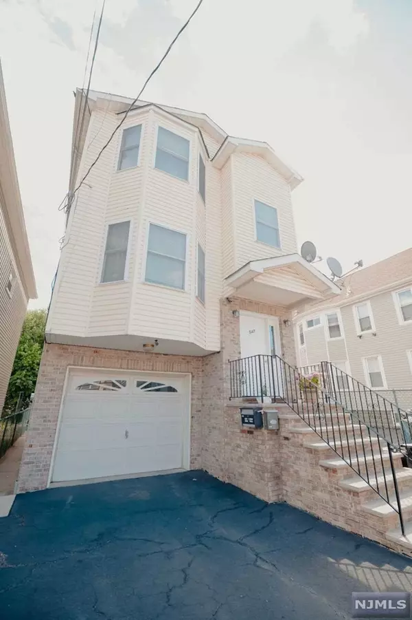 547 Magnolia Avenue, Elizabeth, NJ 07206