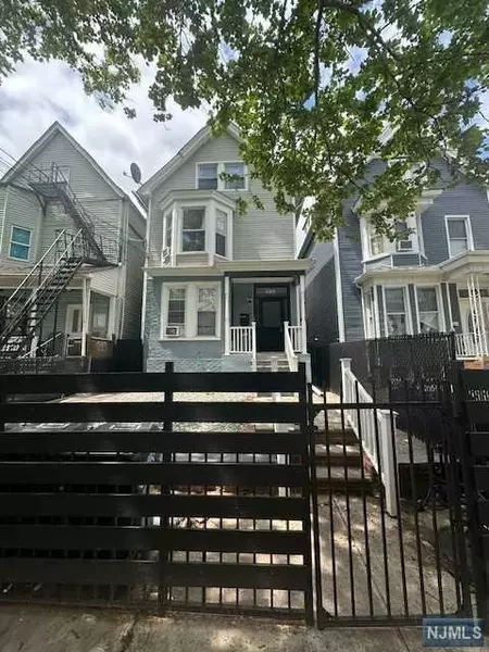 316 Summer Avenue, Newark, NJ 07104